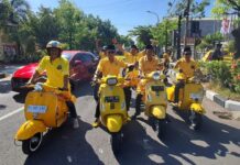 Konvoi Vespa Kuning Antar Bacaleg Golkar Lamongan Targetkan 12 Kursi, Demokrat Ingin Bertahan