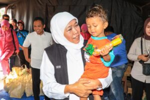 GUBERNUR DI LUMAJANG