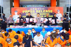 gresik polres