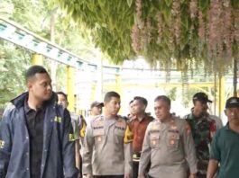 Pastikan Masyarakat Aman dan Nyaman Wakapolres Gresik Pantau Tempat Wisata