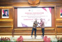 Puncak Resepsi HPN 2025: Bank Jatim Raih Penghargaan dari PWI Jawa Timur