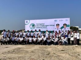 Aksi Bersih Pasar, Tandai Peringatan Hari Lingkungan Hidup Sedunia 2025 di Lamongan