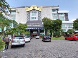 Hari Ketiga, Penyidik KPK Periksa 8 Saksi Kasus Korupsi Pembangunan Gedung Pemkab Lamongan