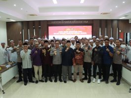 Eks Napiter Berbagi Kisah Kelam di Irak Saat di Mapolres Gresik